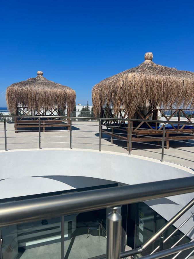 Hermes Penthouse Akanthou Bagian luar foto