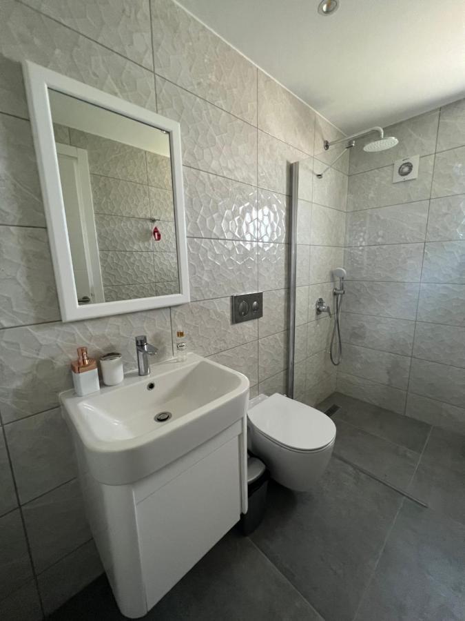 Hermes Penthouse Akanthou Bagian luar foto