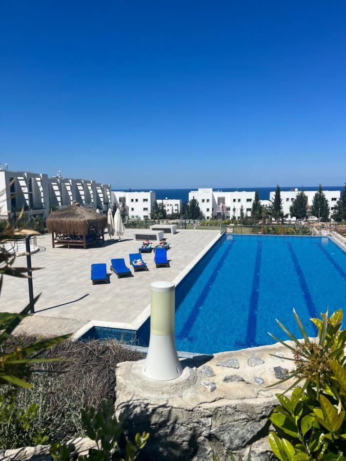 Hermes Penthouse Akanthou Bagian luar foto