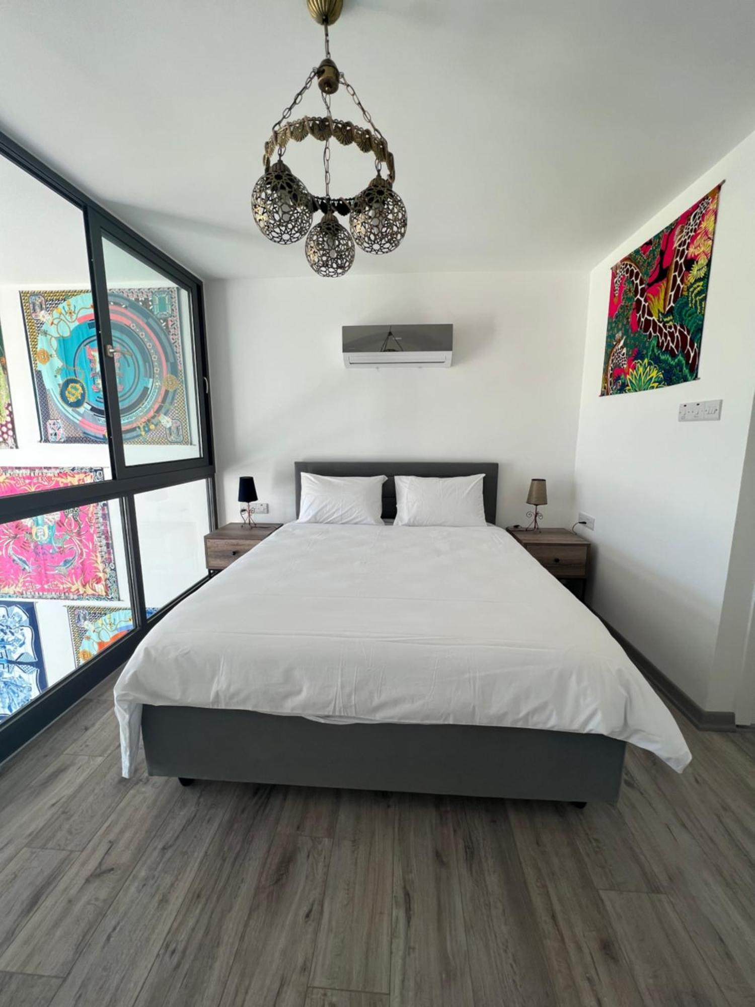 Hermes Penthouse Akanthou Bagian luar foto